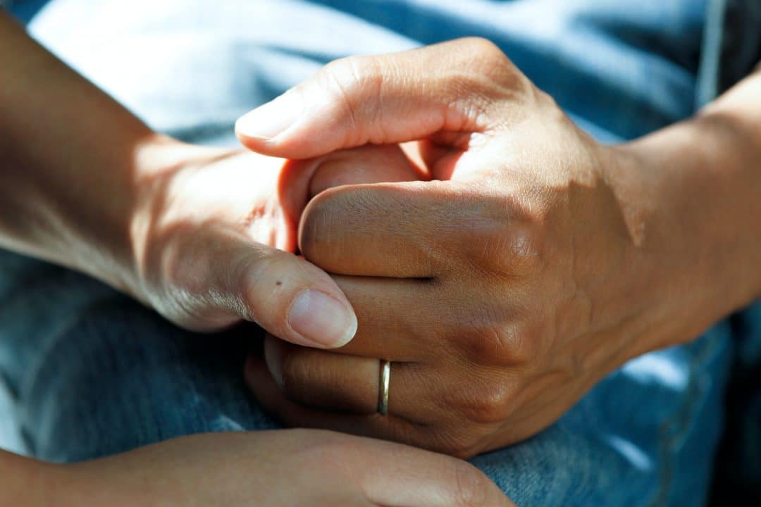 Anhörig - Photo by National Cancer Institute