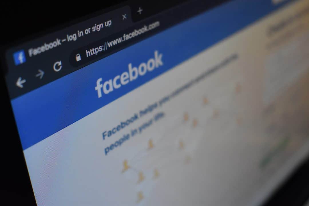 Facebook grupp - Foto av Kon Karampelas