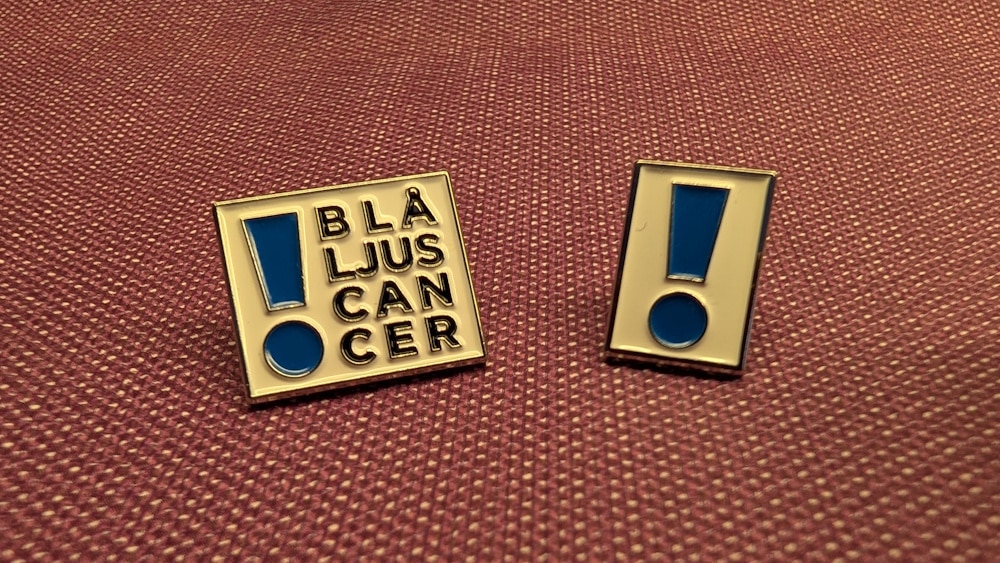 Blåljuscancer Pins